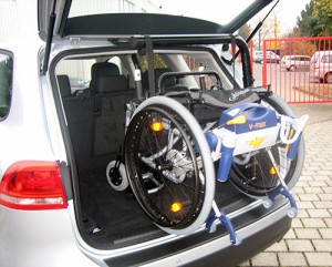 Kofferraumlift kann in Kombis, Mehrzweckfahrzeugen und Allradfahrzeugen